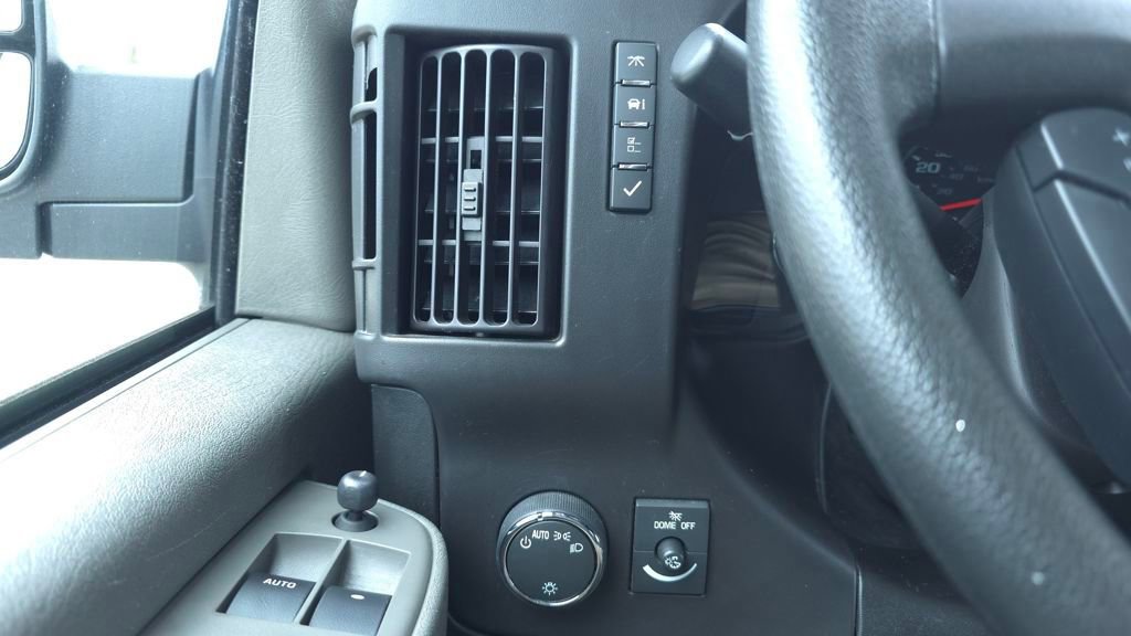 Used 2024 GMC Savana 2500 w/ Driver Convenience Package image 25