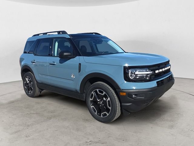 Used 2023 Ford Bronco Sport Outer Banks w/ Tech Package image 7
