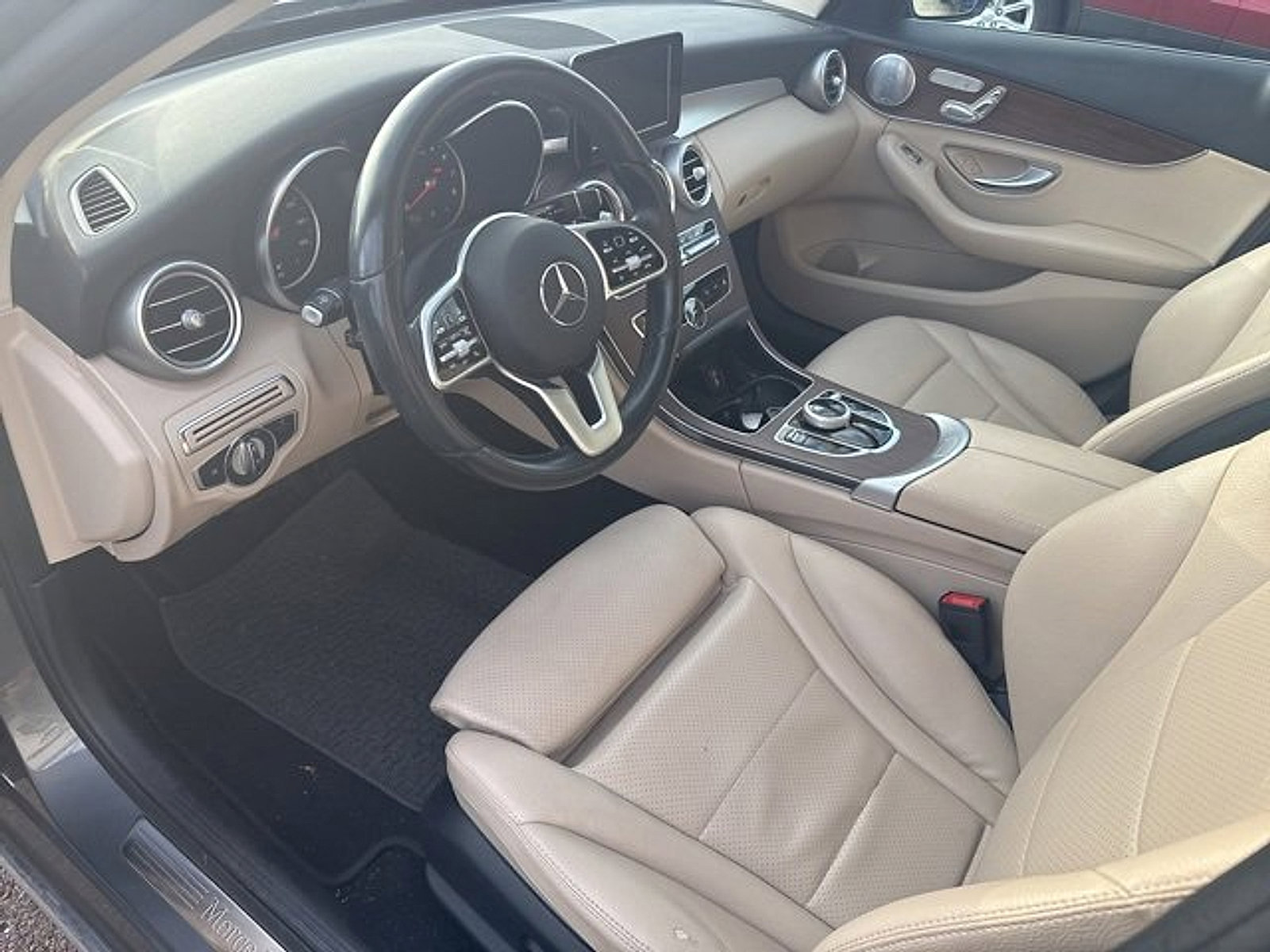 Used 2019 Mercedes-Benz C 300 4MATIC Sedan image 10