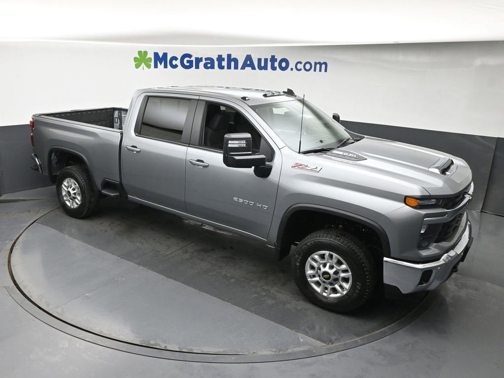 New 2026 Chevrolet Silverado 2500 LT w/ All Star Edition AWD/4WD image 3