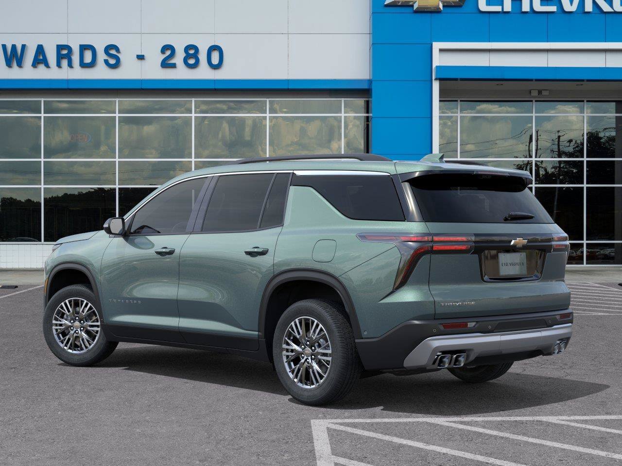 New 2027 Chevrolet Traverse LT FWD image 3