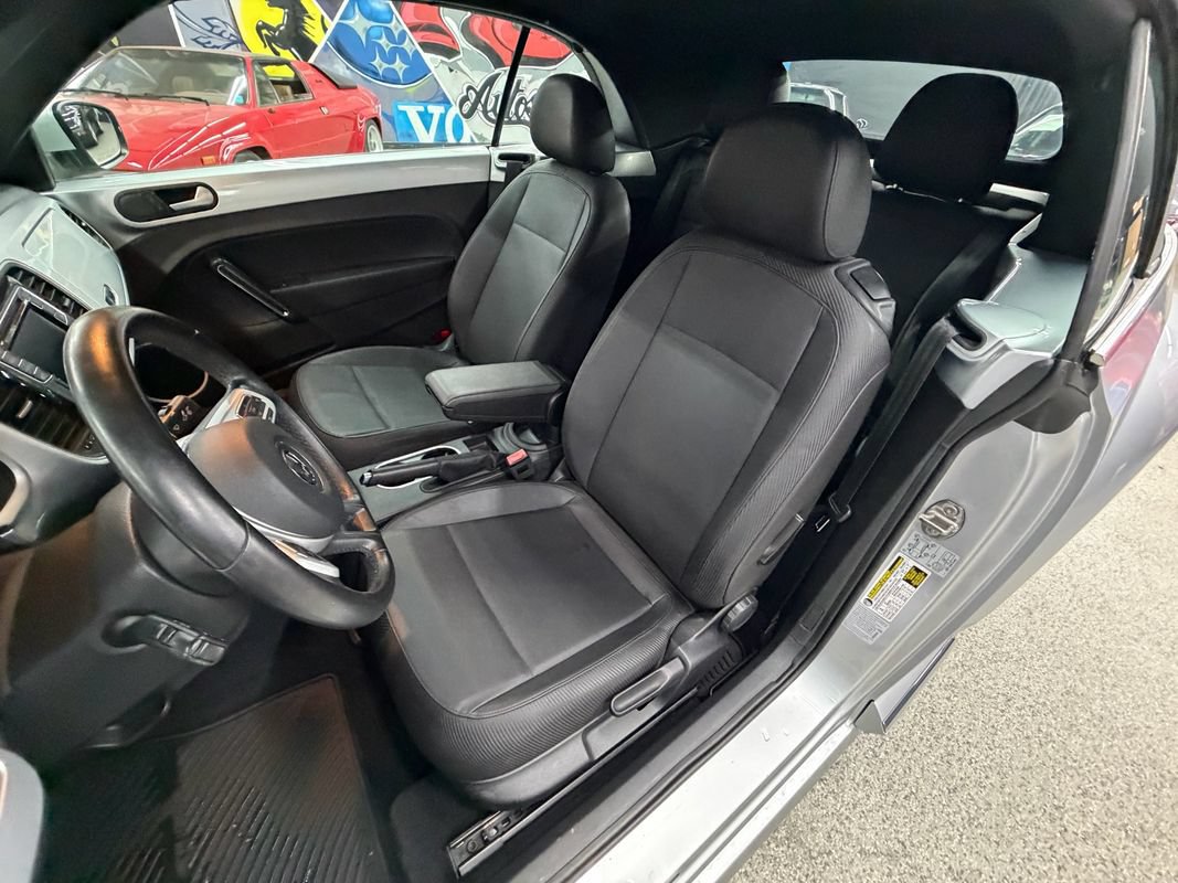 Used 2016 Volkswagen Beetle 1.8T SE FWD image 15