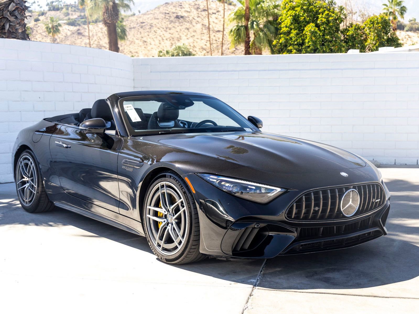Used 2023 Mercedes-Benz SL 63 AMG 4MATIC image 3