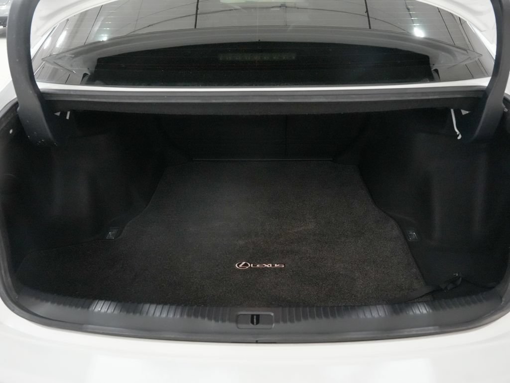 Used 2018 Lexus IS 350 F Sport RWD image 41