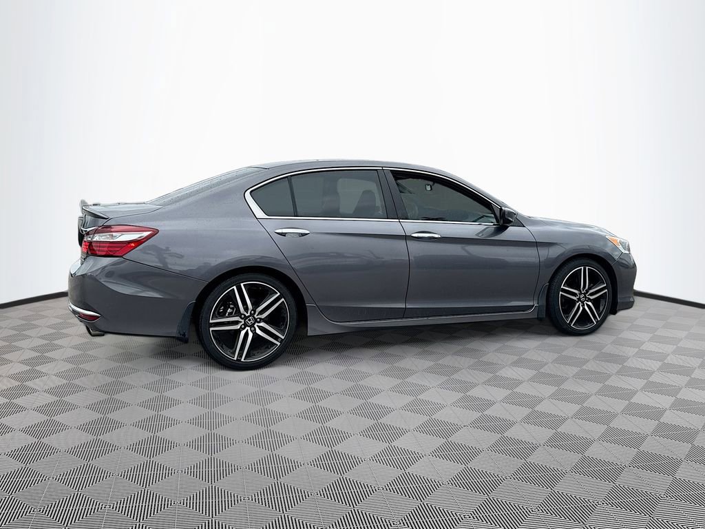 Used 2017 Honda Accord Sport Special Edition image 5