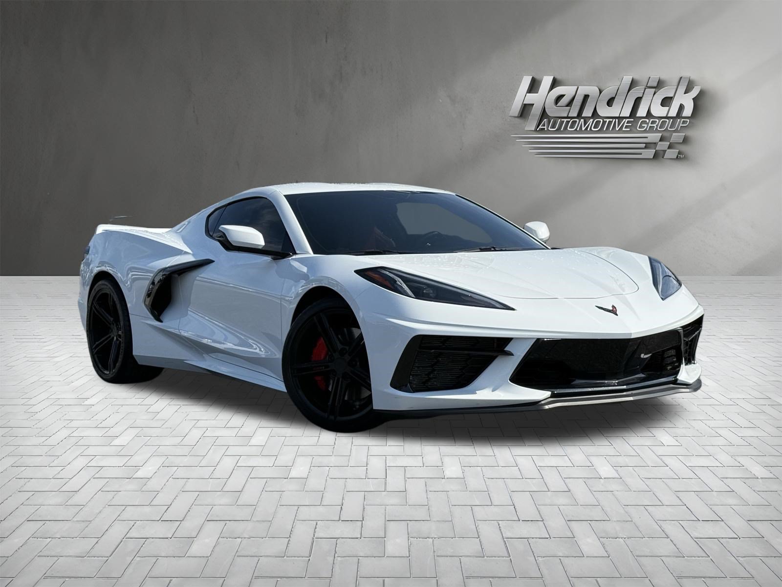 Used 2021 Chevrolet Corvette Stingray Coupe w/ Z51 Performance Package RWD image 2