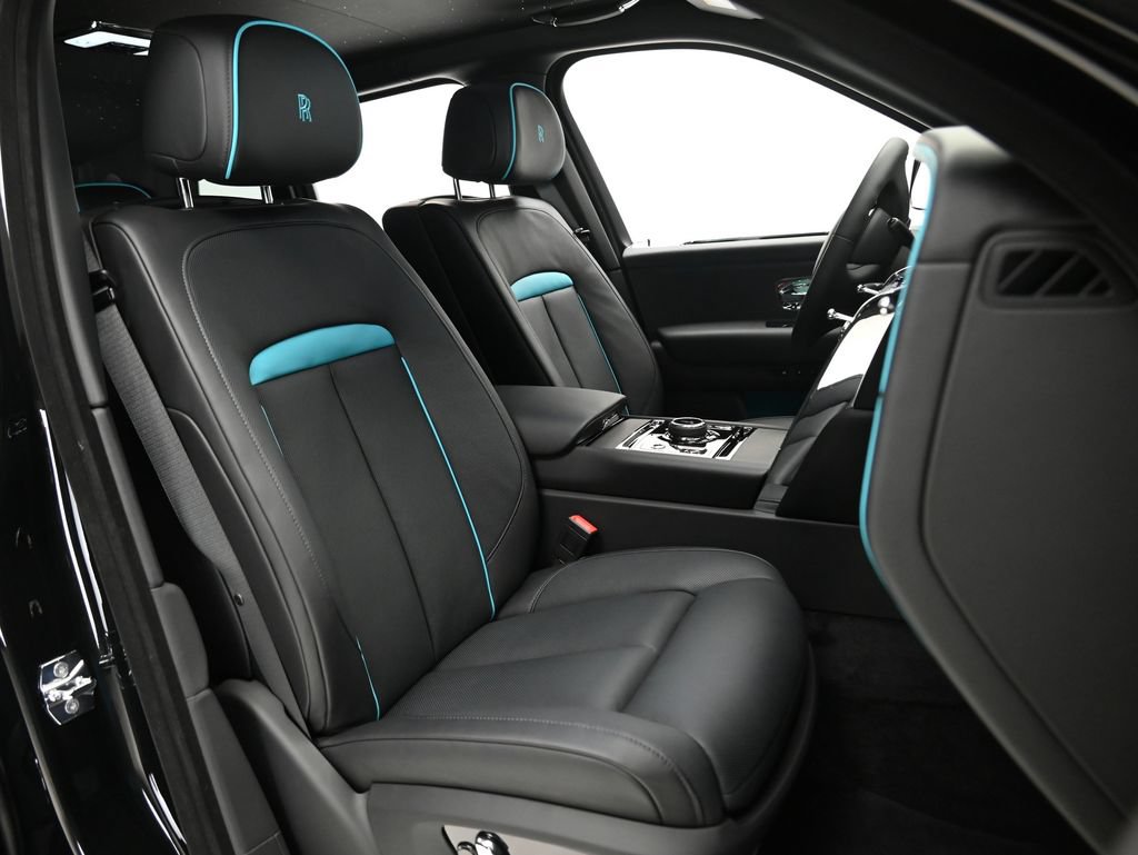 New 2026 Rolls-Royce Cullinan AWD/4WD image 19