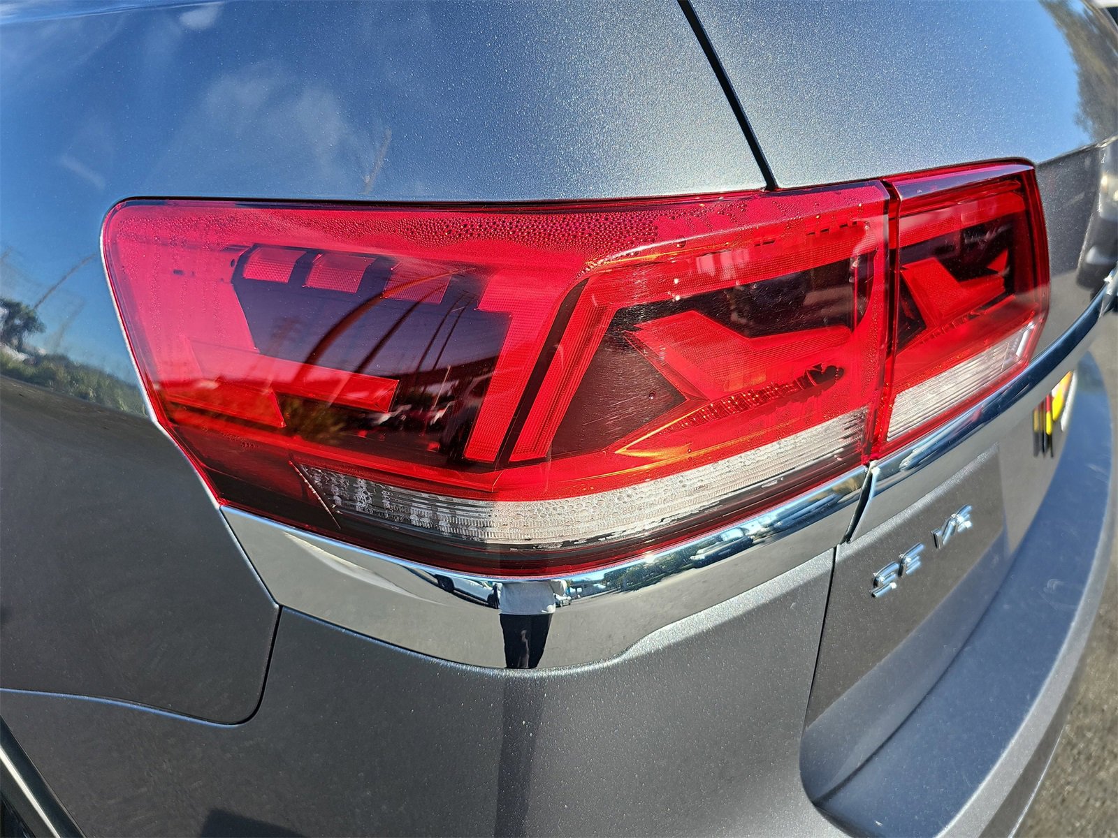 Used 2021 Volkswagen Atlas SE w/ Panoramic Sunroof Package image 36