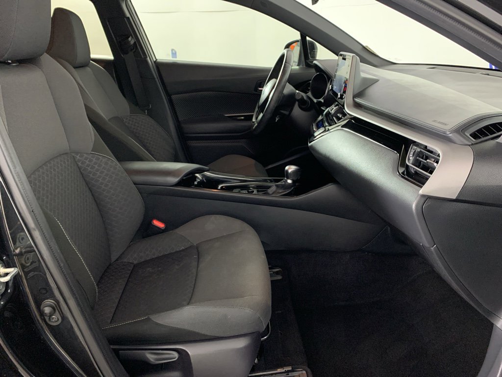Used 2022 Toyota C-HR Nightshade image 41