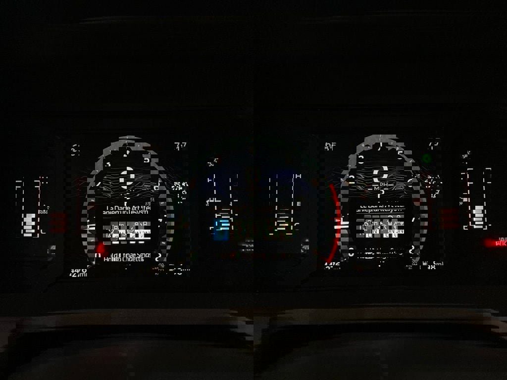 Used 2024 Toyota Tacoma SR5 AWD/4WD image 11