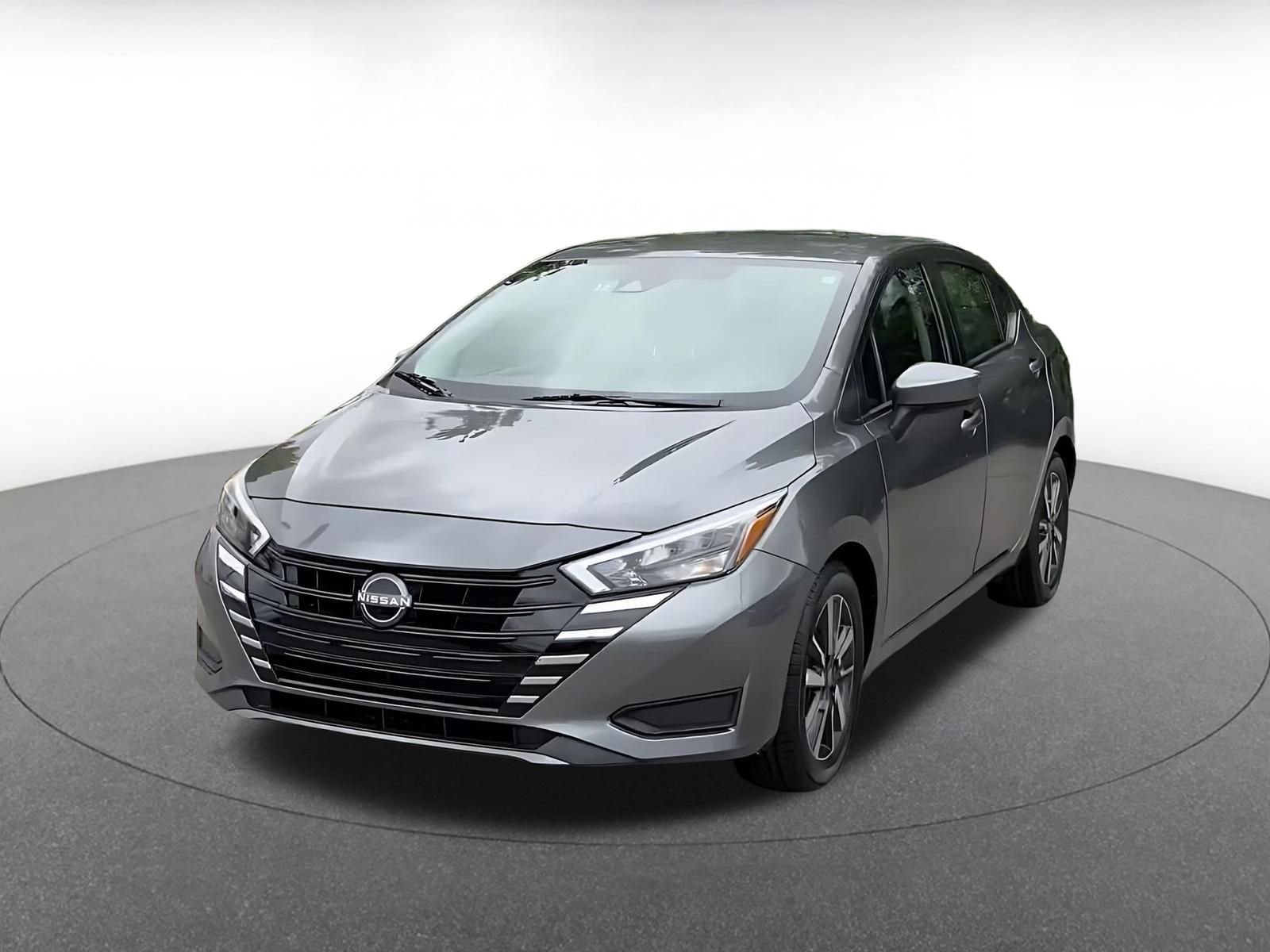 Used 2025 Nissan Versa SV FWD image 7