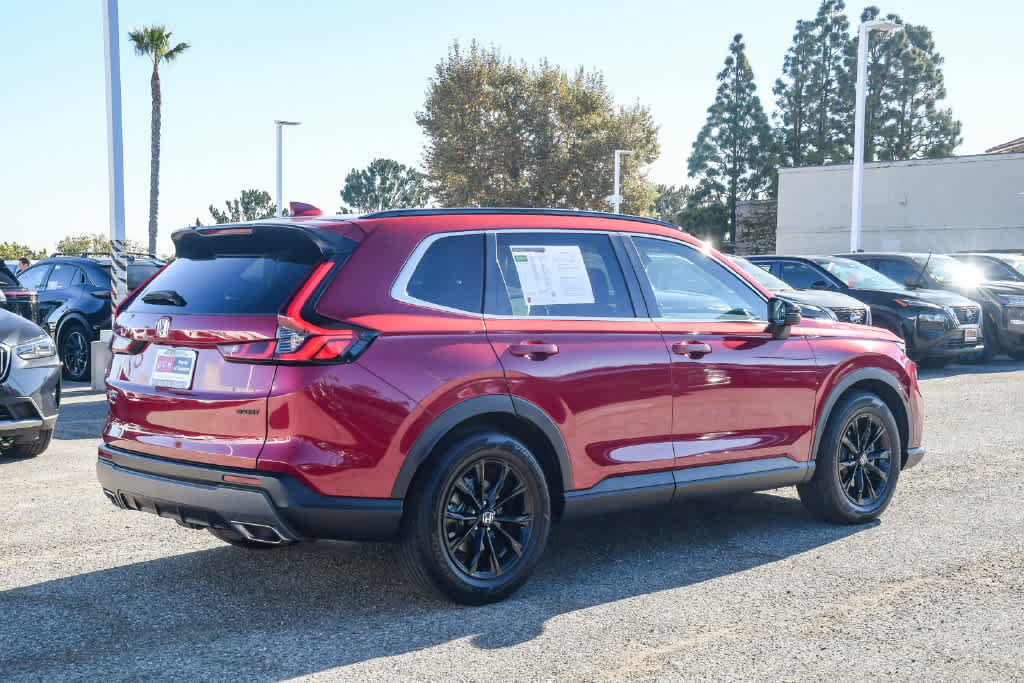 Used 2025 Honda CR-V Sport image 9