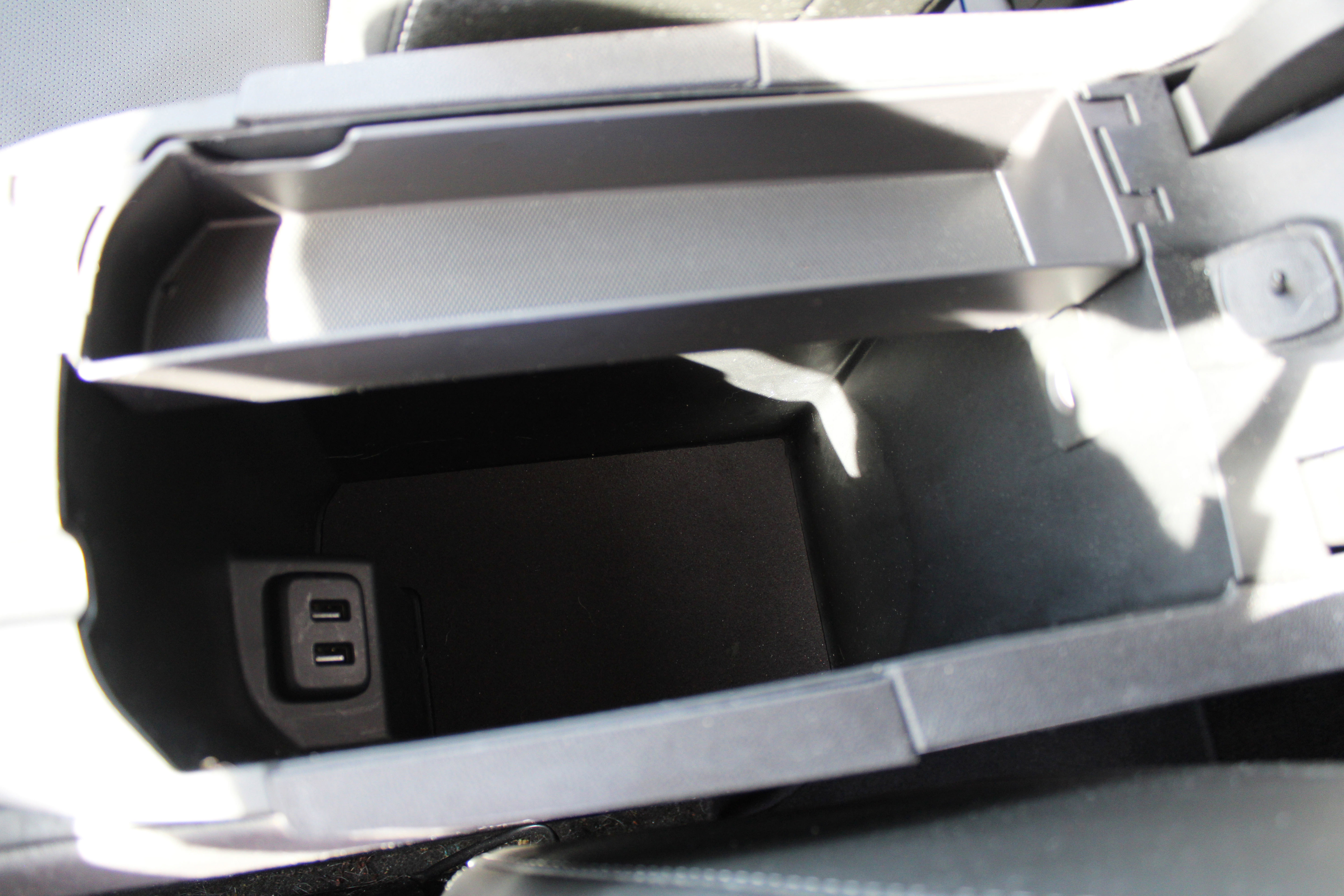 Used 2024 GMC Terrain SLT image 54