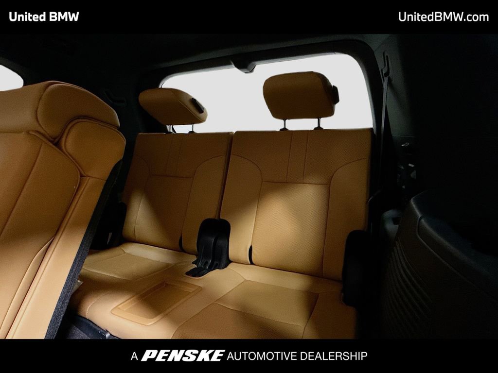 Used 2025 Lexus LX 700h Luxury AWD/4WD image 14