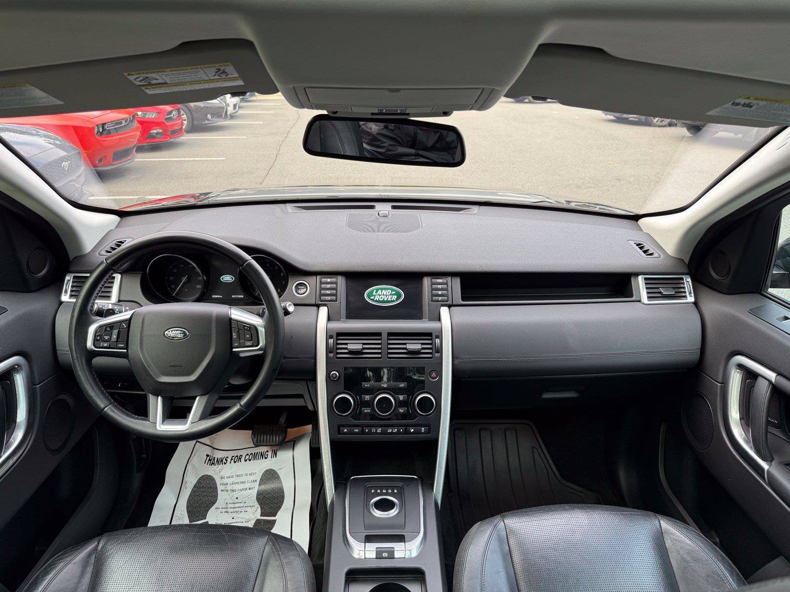 Used 2017 Land Rover Discovery Sport HSE AWD/4WD image 38