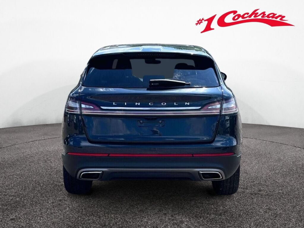 Used 2023 Lincoln Nautilus Reserve w/ Equipment Group 201A AWD/4WD image 8