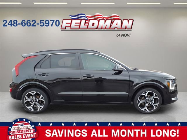 Used 2024 Kia Niro EX Touring image 7