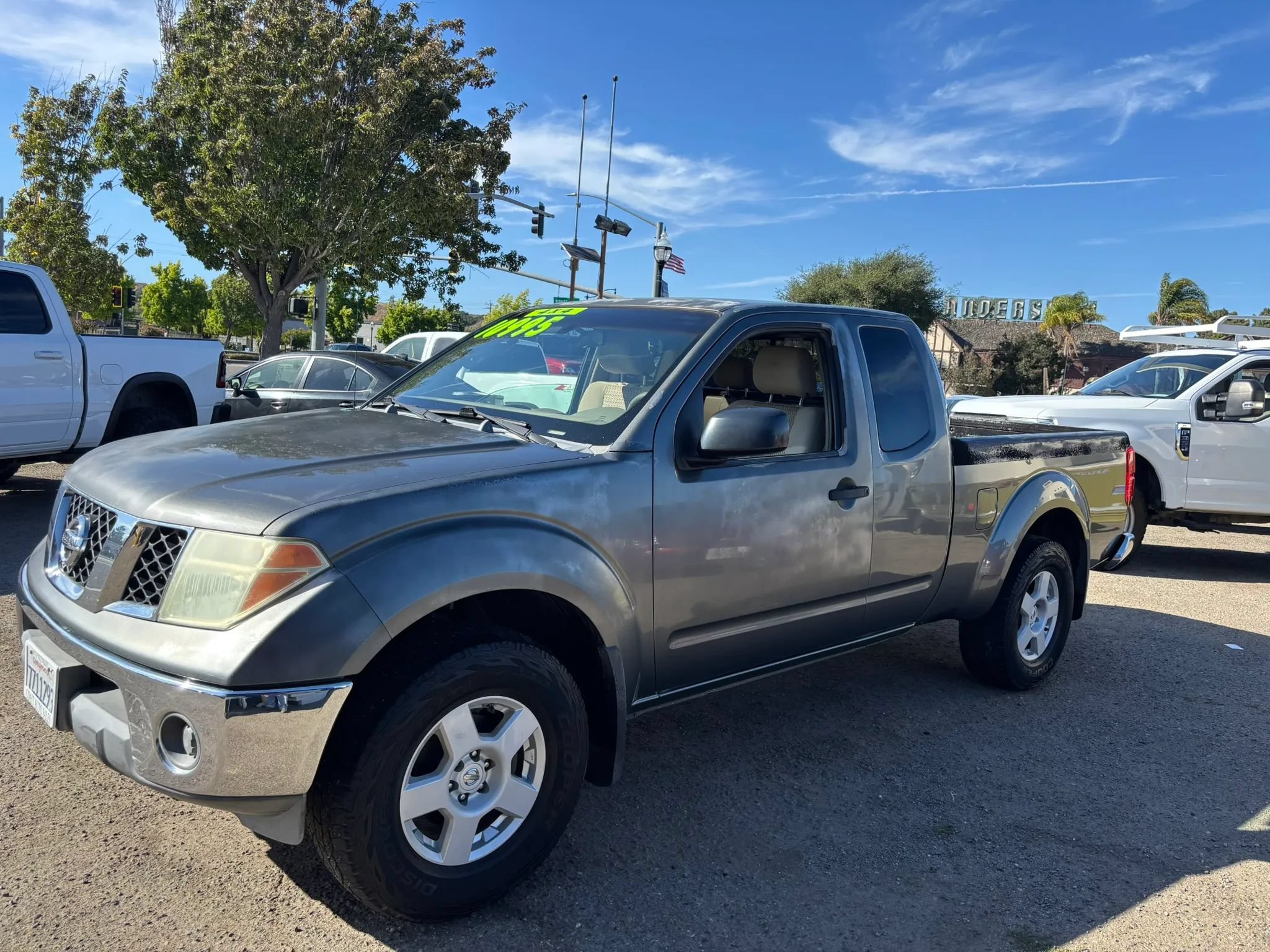 Used 2005 Nissan Frontier SE w/ (P01) Power Pkg AWD/4WD image 3