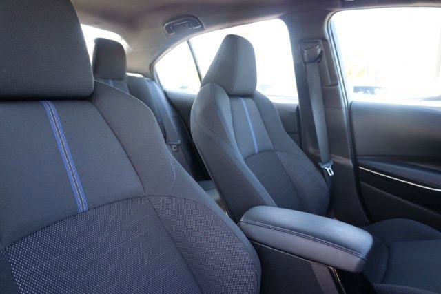 Used 2021 Toyota Corolla SE w/ Carpet Mat Package (TMS) image 35
