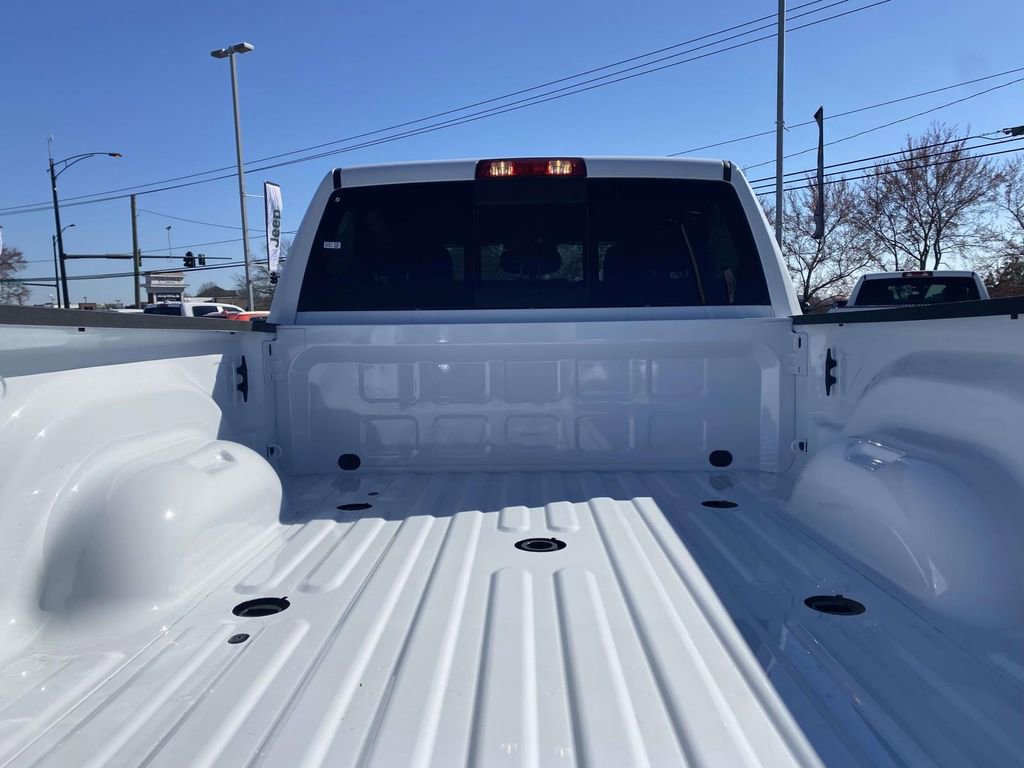 New 2026 RAM 2500 Warlock AWD/4WD image 8