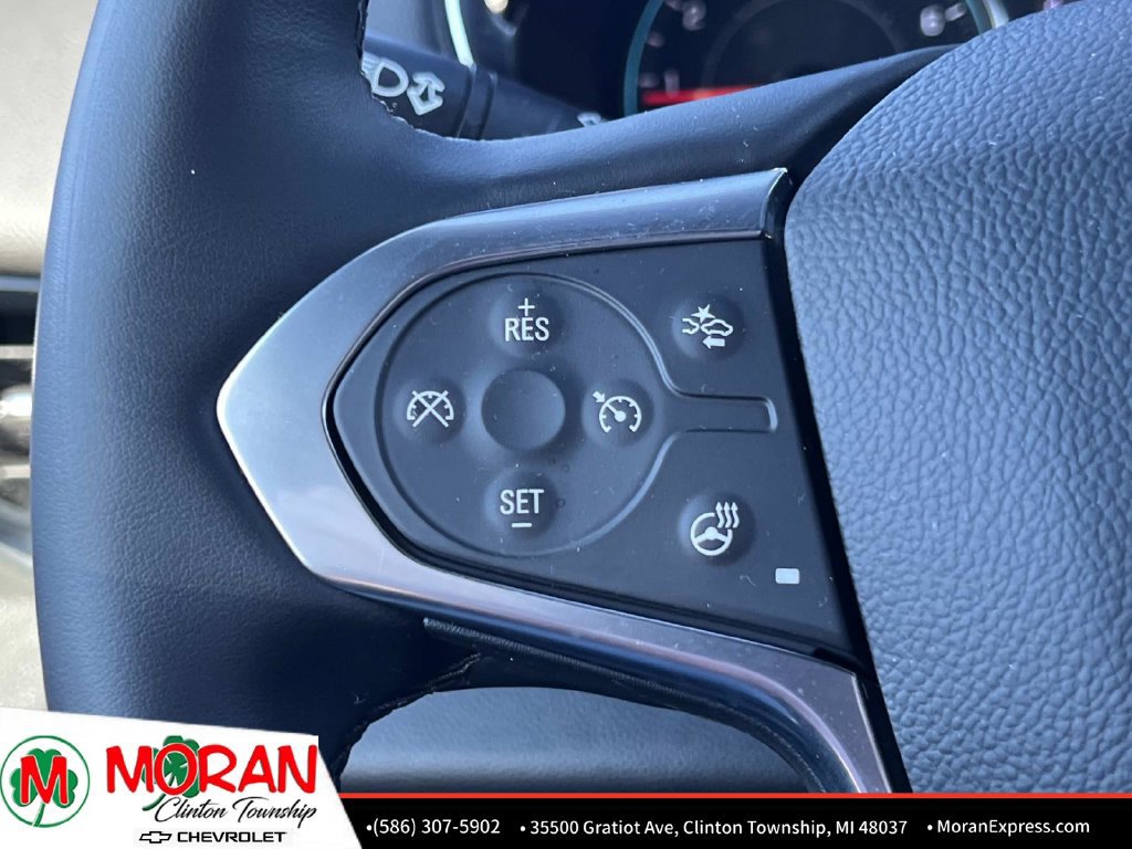 Certified 2023 Chevrolet Traverse LT FWD image 28