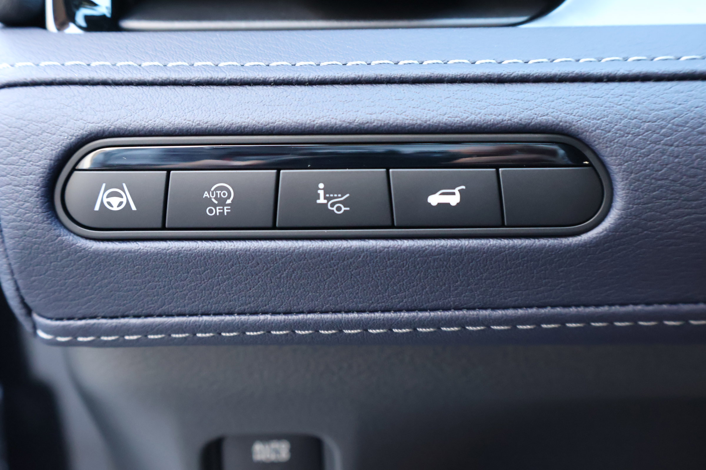 New 2026 INFINITI QX80 4WD image 25