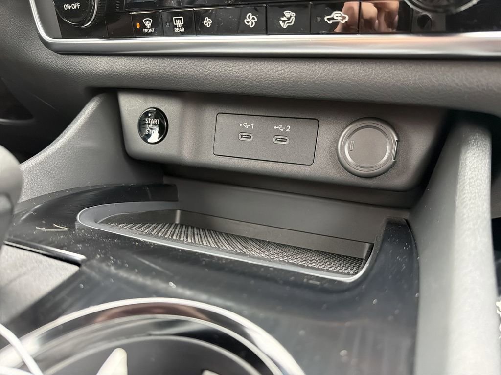 New 2026 Nissan Rogue SV AWD/4WD image 25