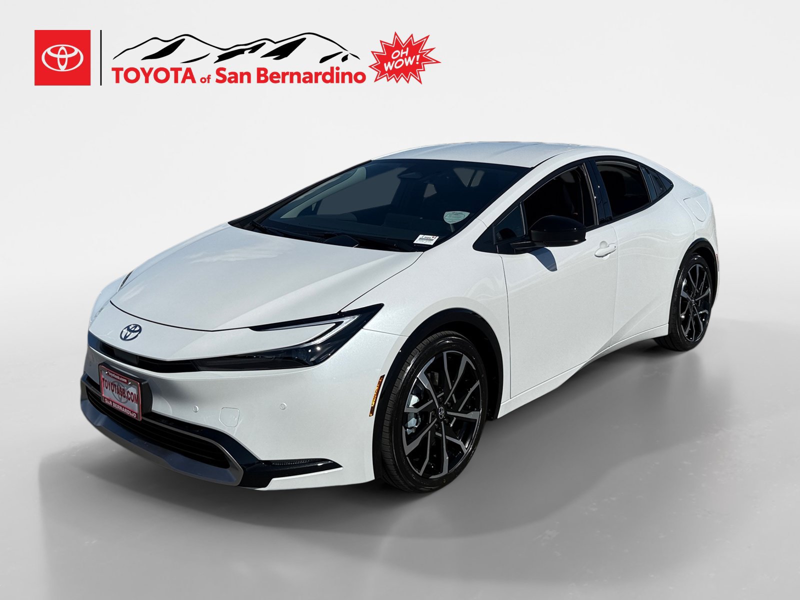 New 2027 Toyota Prius Plug-In Hybrid FWD image 1