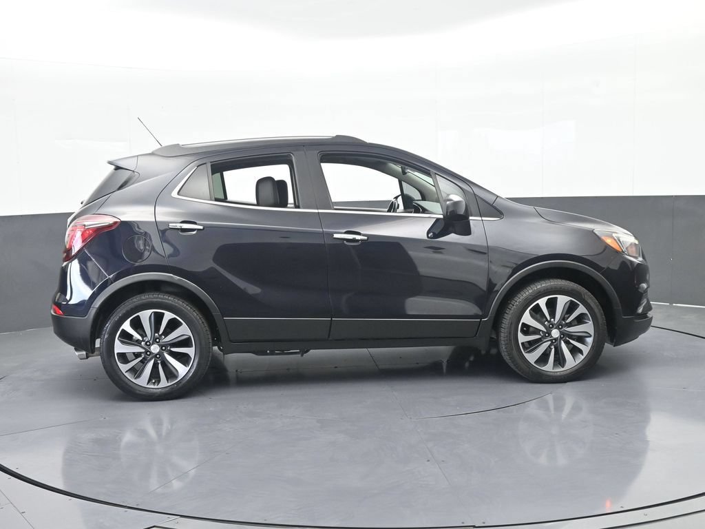 Used 2021 Buick Encore Preferred AWD/4WD image 7