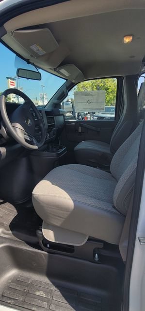New 2025 Chevrolet Express 2500 Extended w/ Communications Package RWD image 15