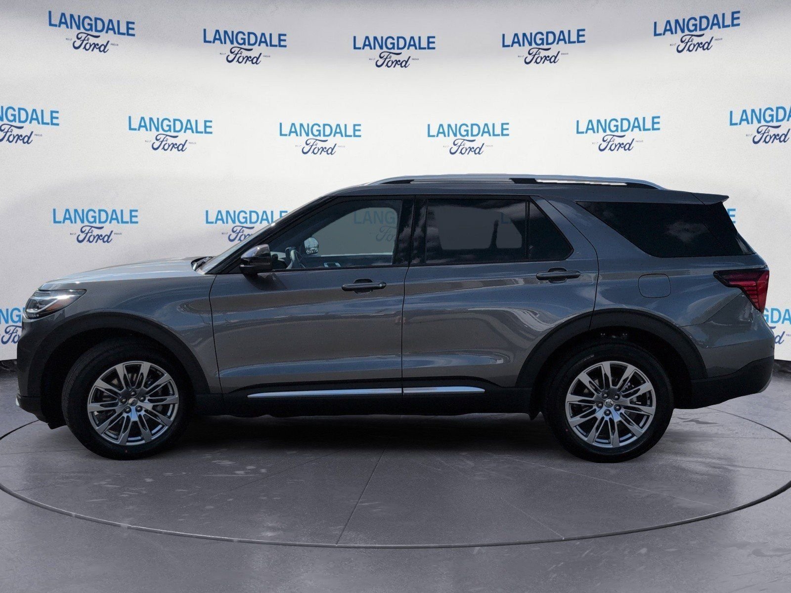 New 2026 Ford Explorer Platinum RWD image 10