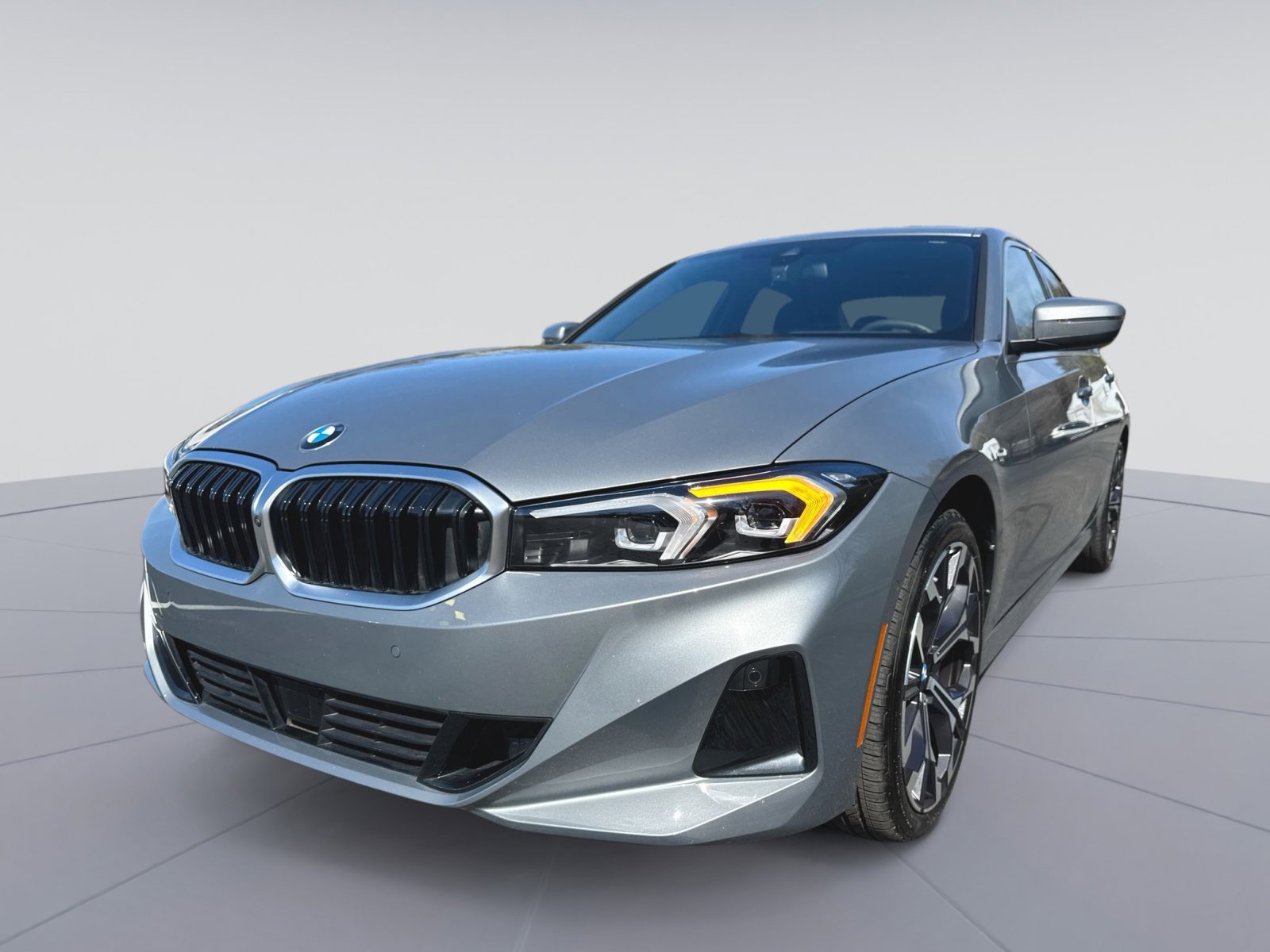 Used 2025 BMW 330i xDrive Sedan image 5