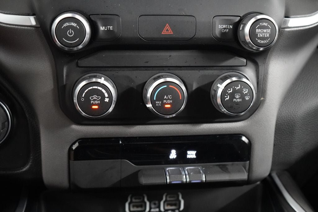 Used 2022 RAM 1500 Big Horn AWD/4WD image 28
