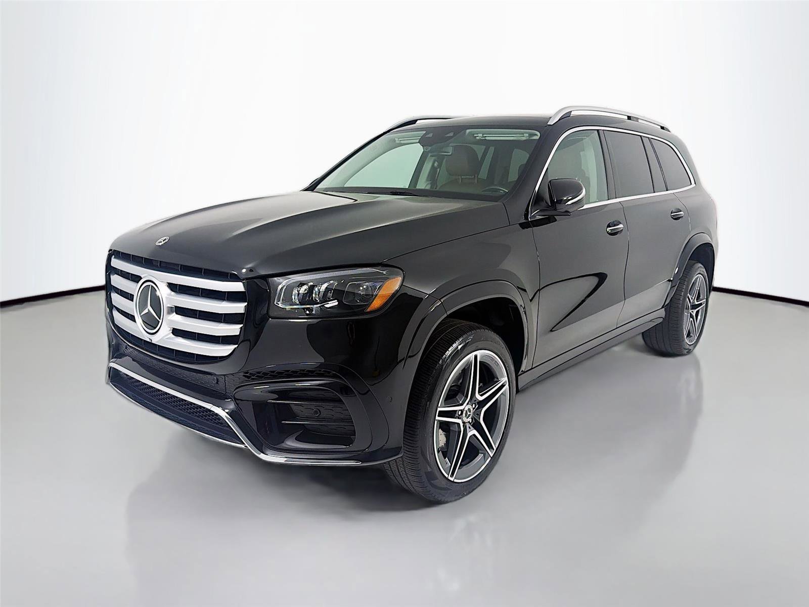 Used 2024 Mercedes-Benz GLS 450 4MATIC image 1