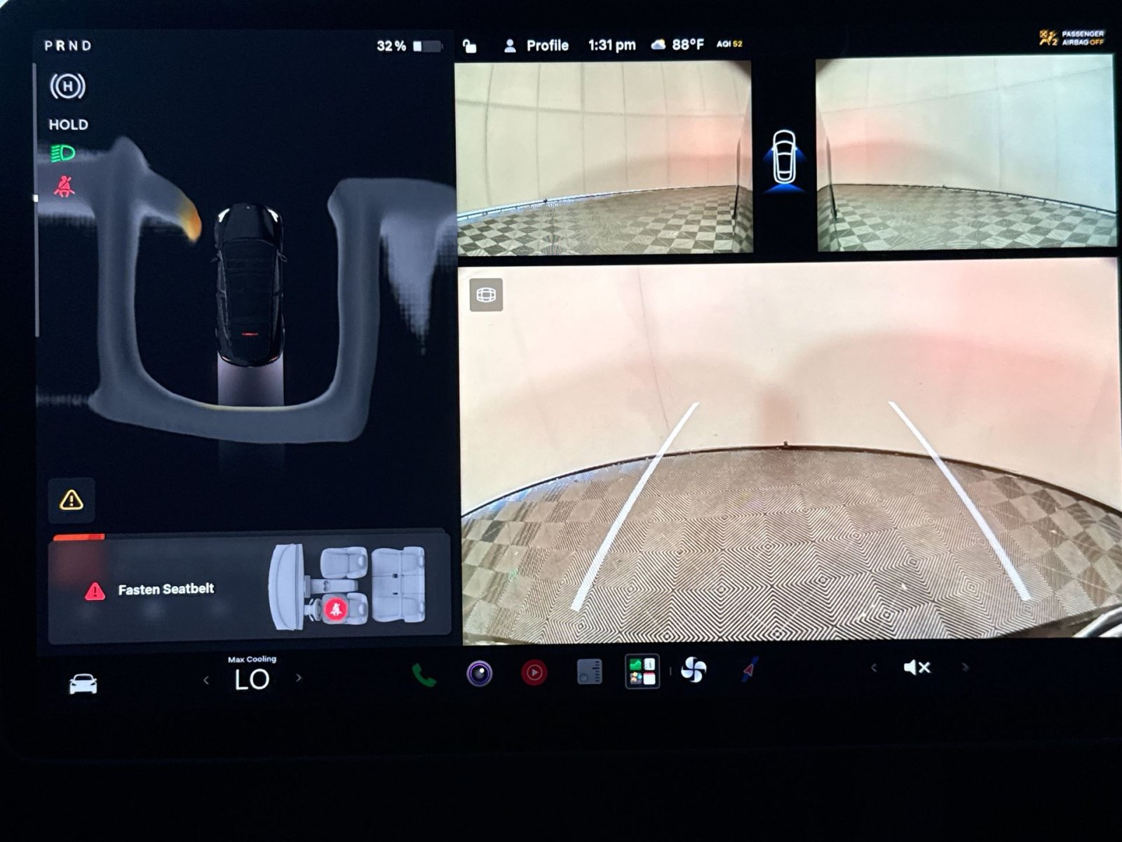 Used 2024 Tesla Model Y Long Range AWD/4WD image 19