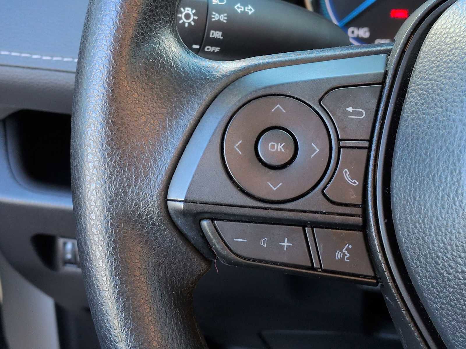 Used 2024 Toyota RAV4 LE image 23