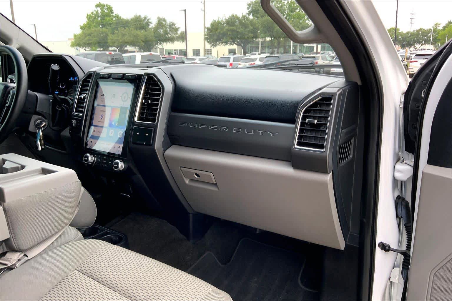 Used 2017 Ford F350 XLT w/ XLT Value Package AWD/4WD image 17