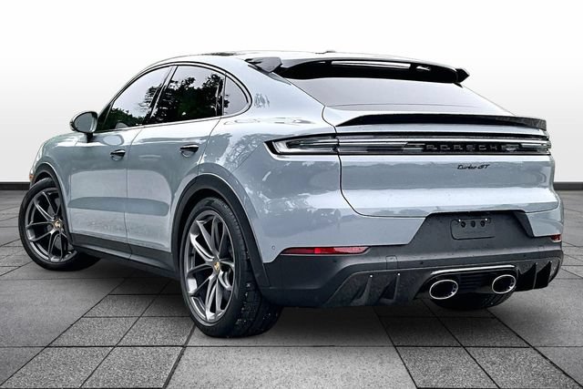 Used 2024 Porsche Cayenne Turbo GT AWD/4WD image 5