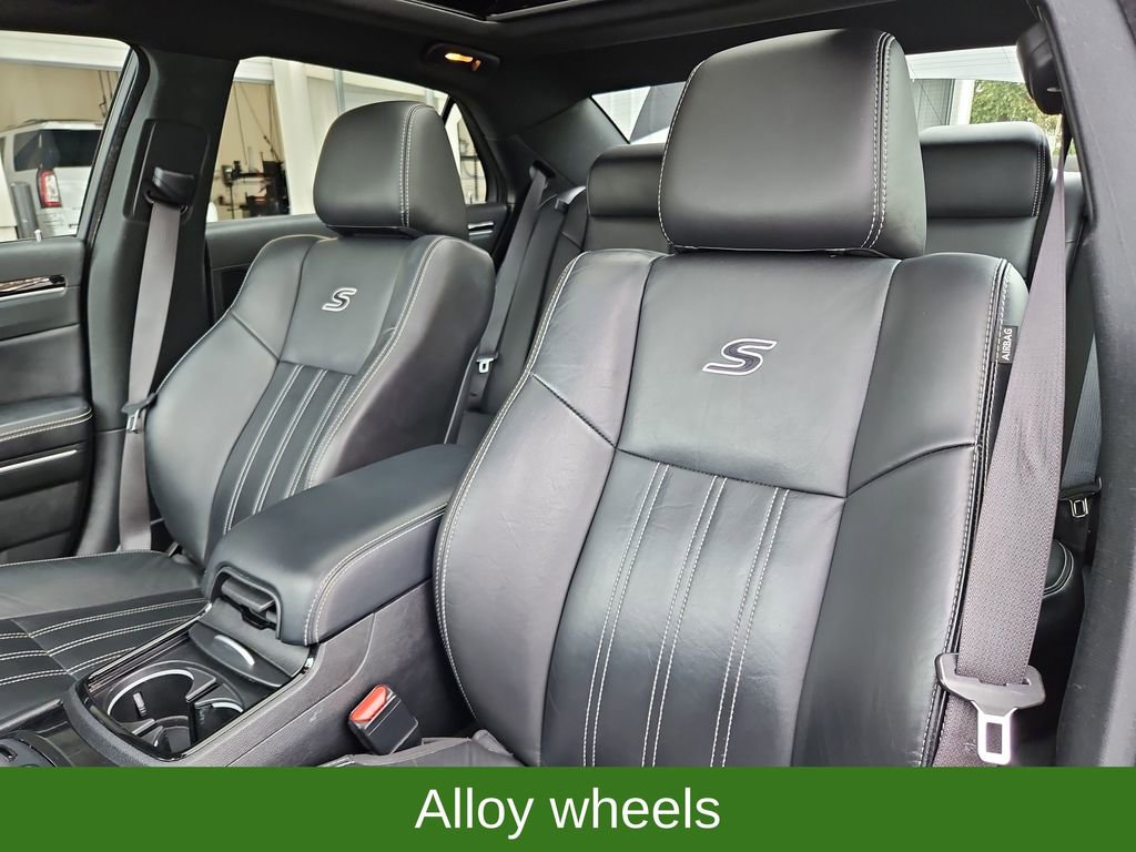 Used 2023 Chrysler 300 S image 25