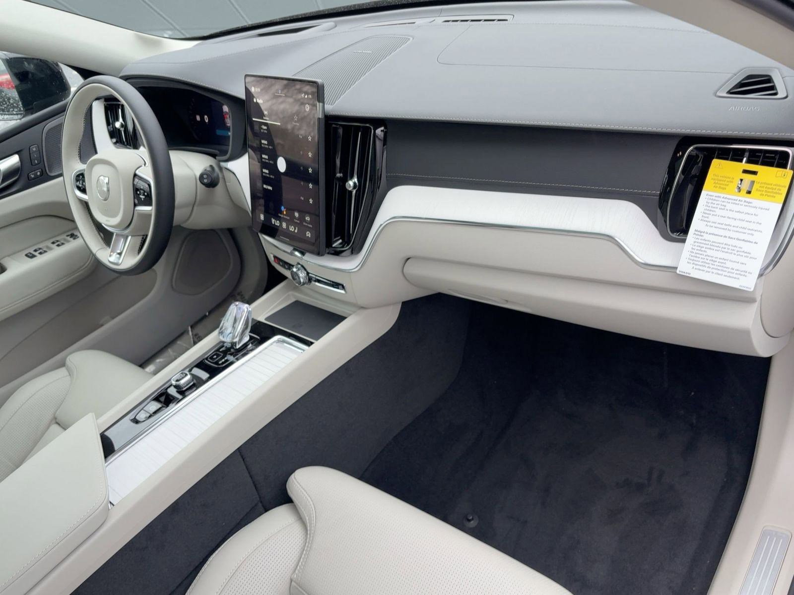 New 2026 Volvo XC60 T8 Ultra w/ Protection Package Premier image 31