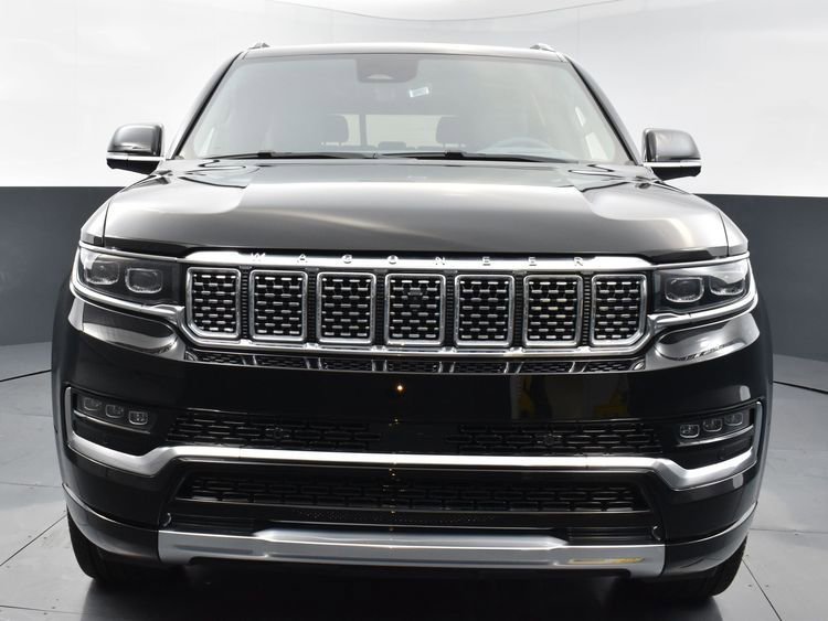 Used 2023 Jeep Grand Wagoneer L Series II w/ Premium Group II image 8