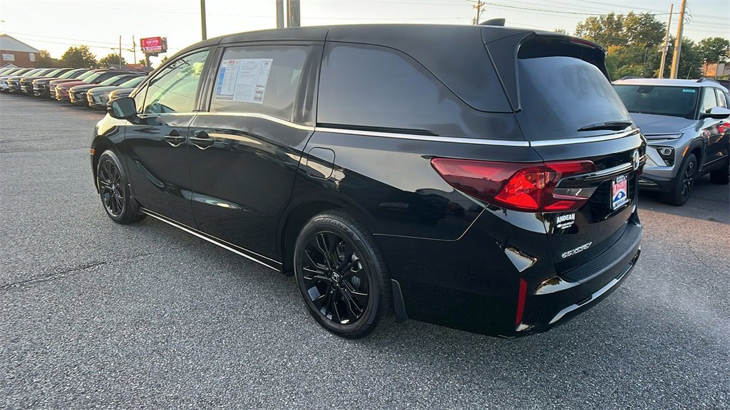 Used 2025 Honda Odyssey Sport-L image 7