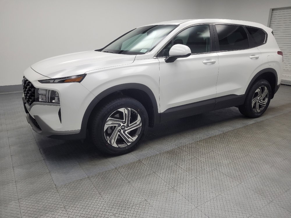Used 2023 Hyundai Santa Fe SE image 2