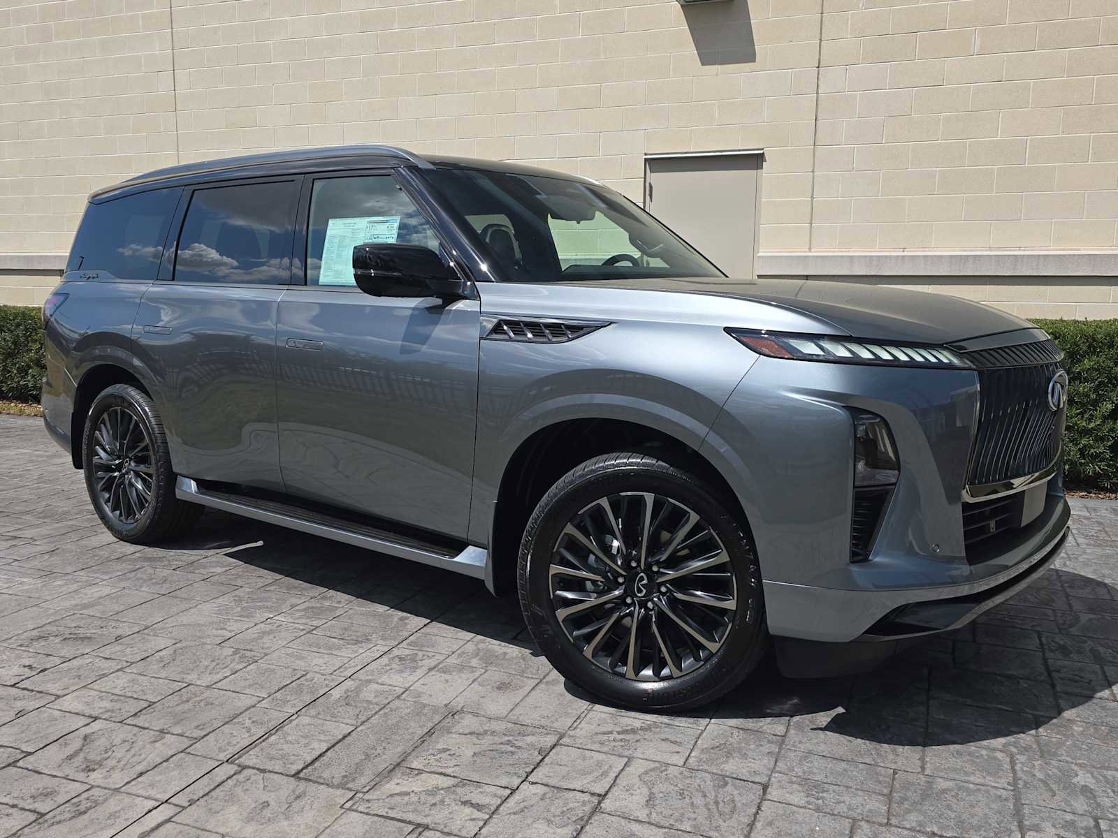 New 2026 INFINITI QX80 Autograph w/ Premium Cargo Package image 27