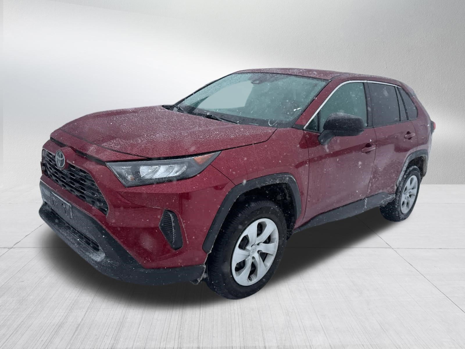 Used 2022 Toyota RAV4 LE image 9