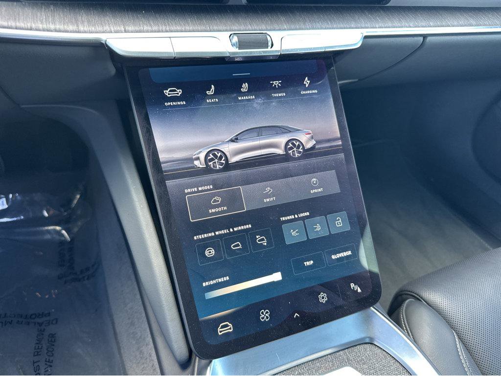 Used 2024 Lucid Air Touring image 25
