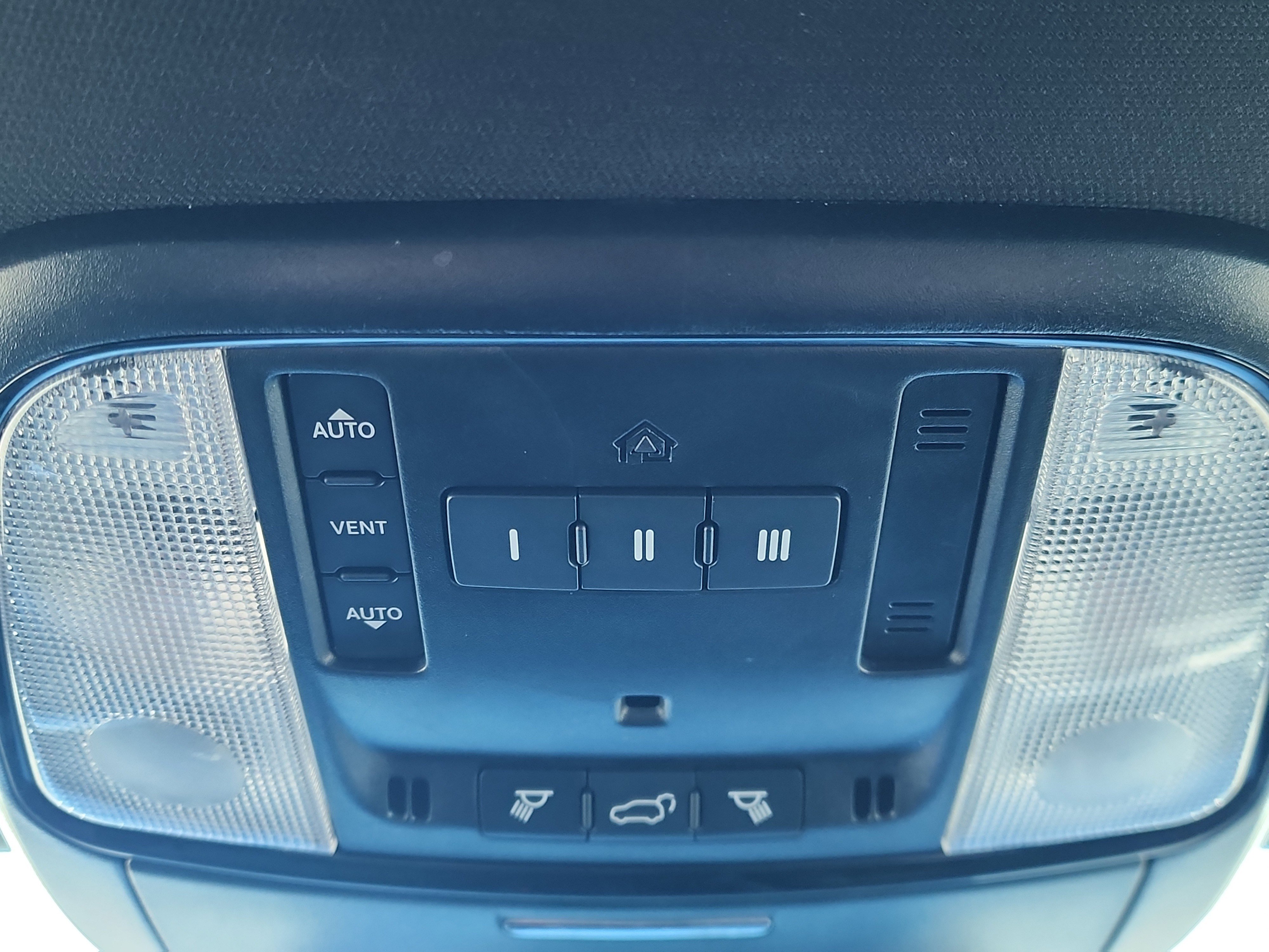 Used 2022 Dodge Durango GT image 29