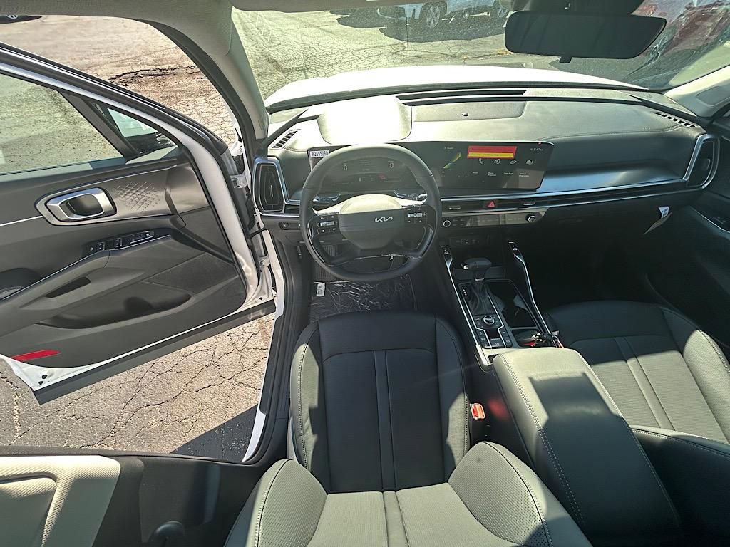 New 2026 Kia Sorento S w/ S Panoramic Sunroof Package image 21