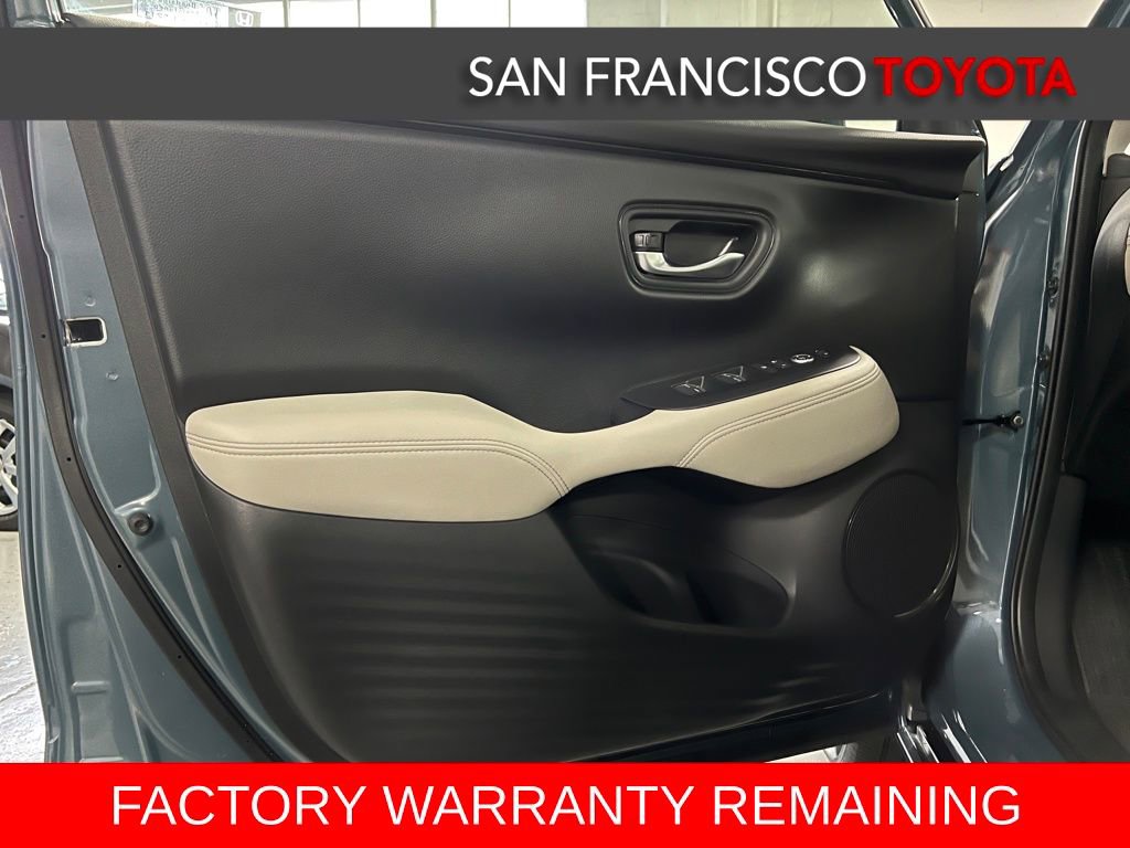 Used 2025 Honda HR-V EX-L image 39