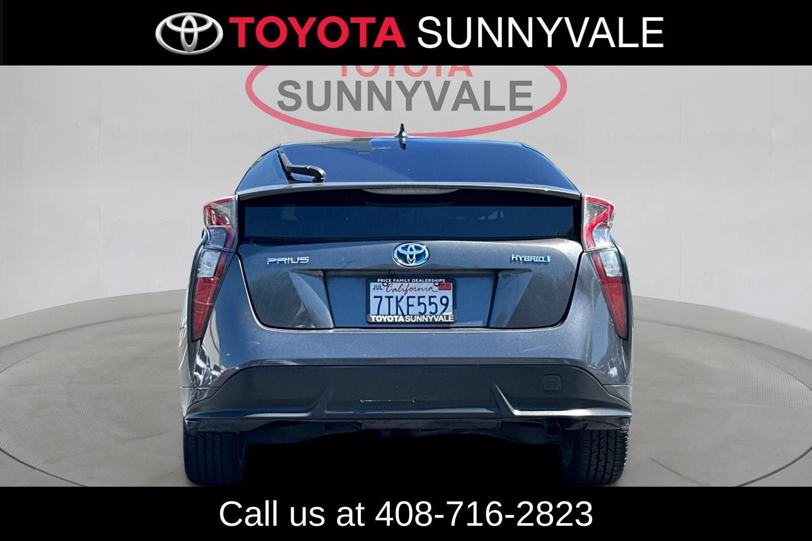 Used 2016 Toyota Prius Three Touring FWD image 8